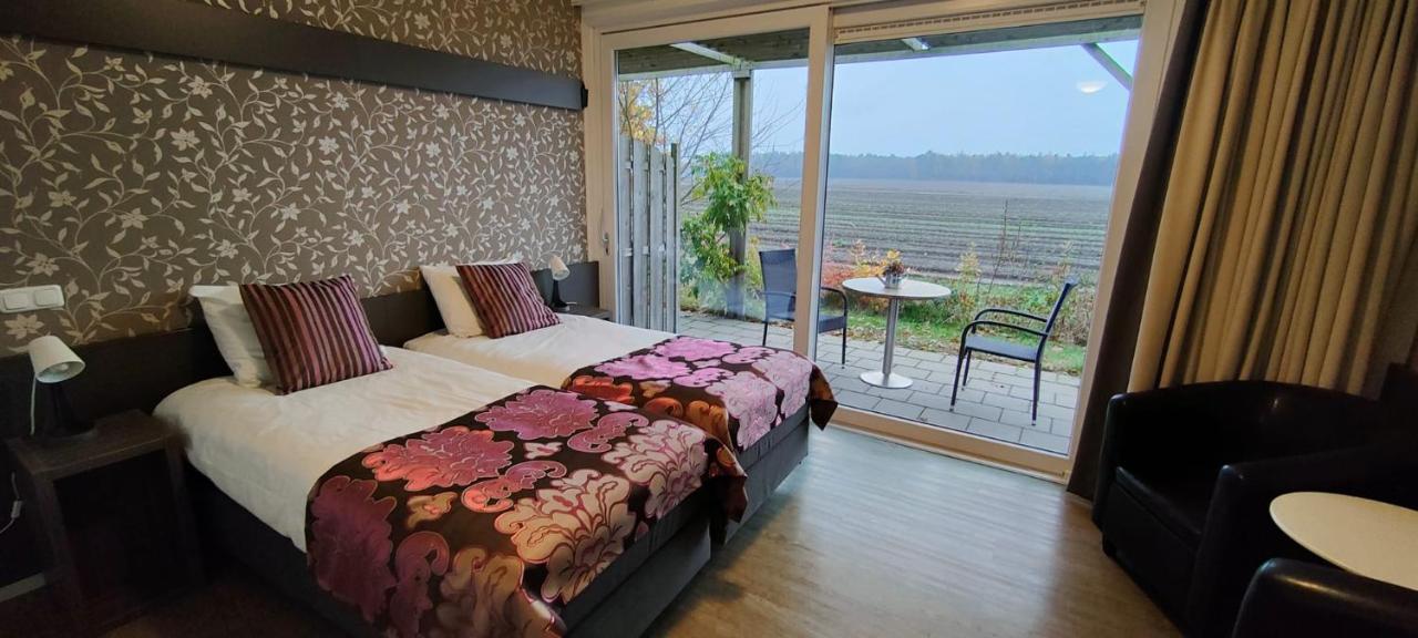 B&B Hotel De Vrije Vogel Elsloo  Luaran gambar